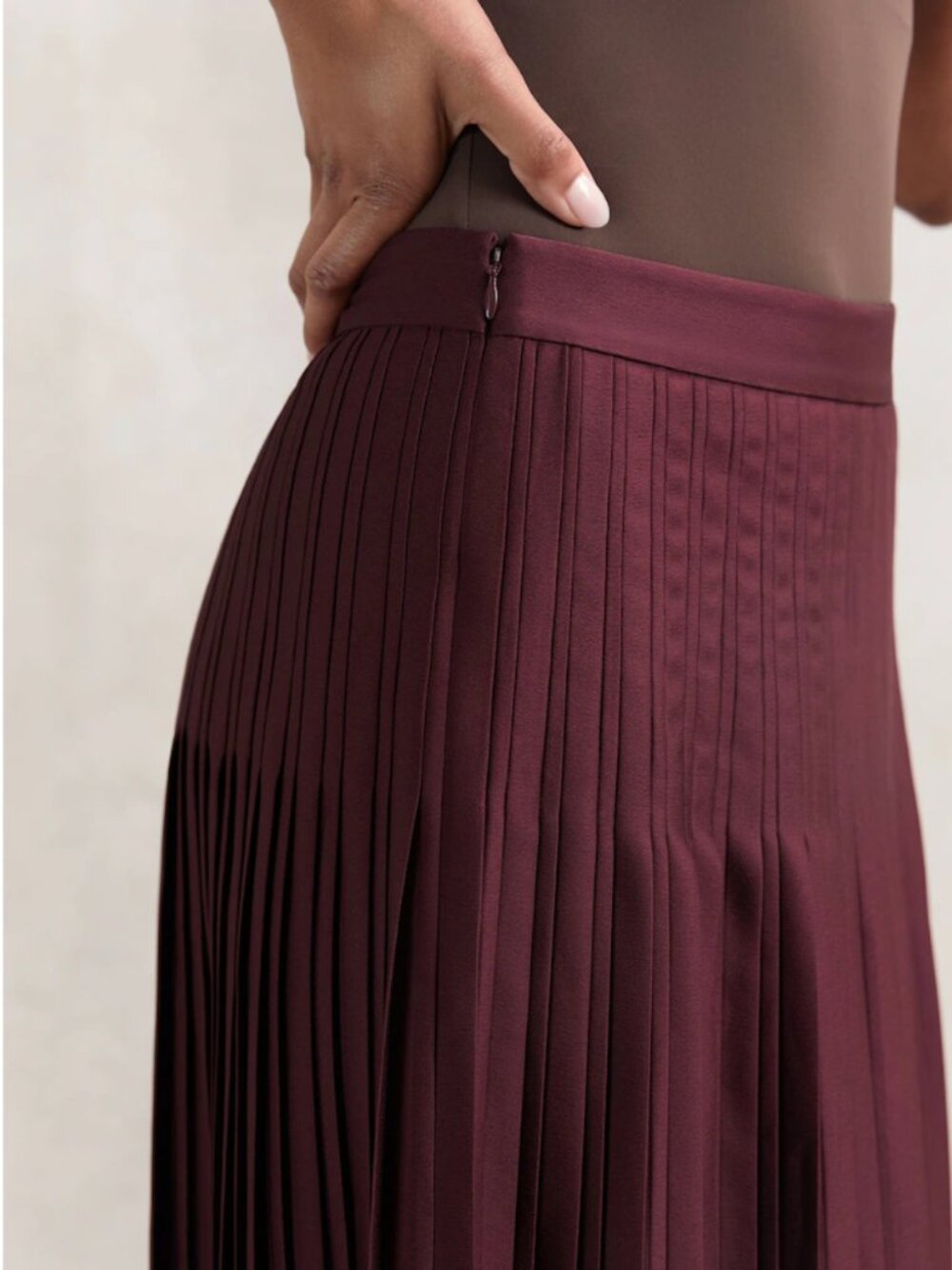 REISS Savannah Satin Pleated Midi Skirt - Burgundy Wine Quiet Lux - Picture 3 of 6